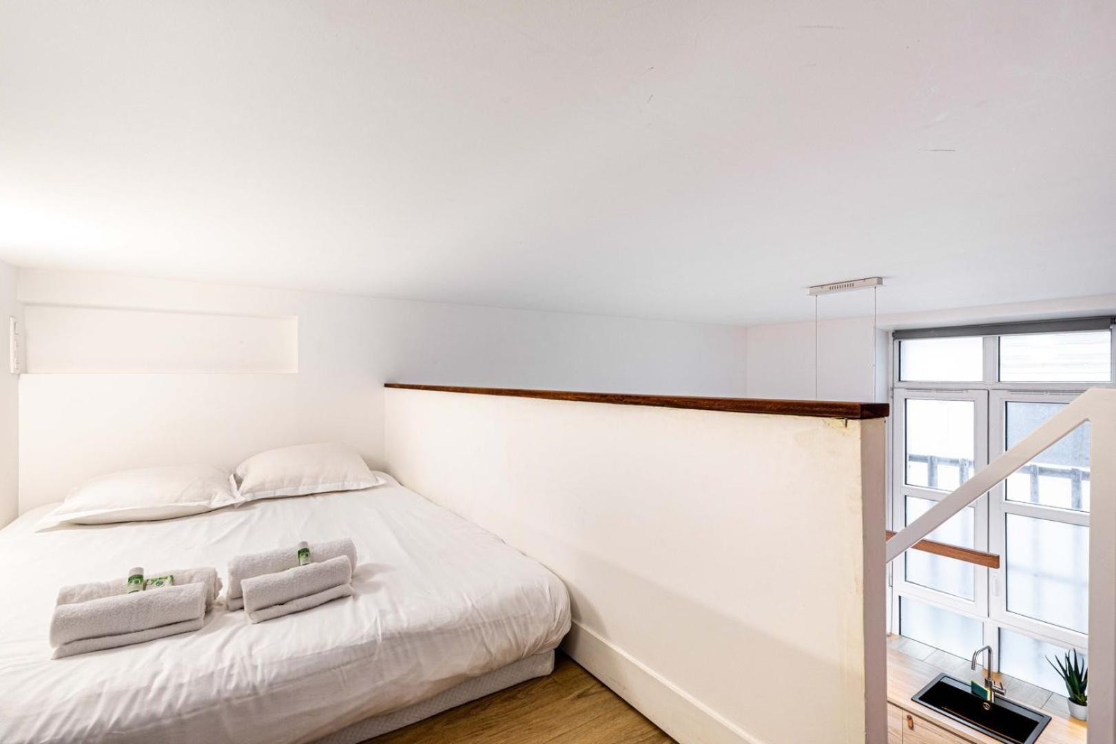 Disponible - Paris - All Equipped Duplex - From 1 To 6 Guests Exterior foto